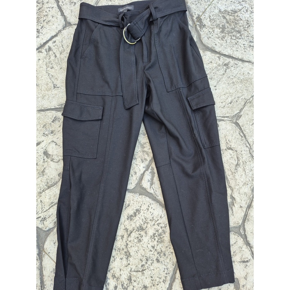 Banana Republic women's Cargo‎ Pants Black Size 6 EUC